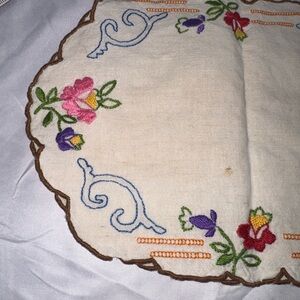 VTG Floral Embroidered doily or antimacassar